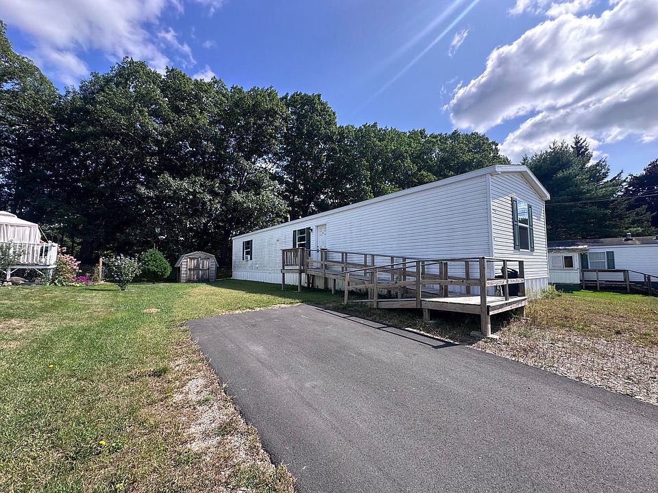 1st image of 15 Brooke Avenue