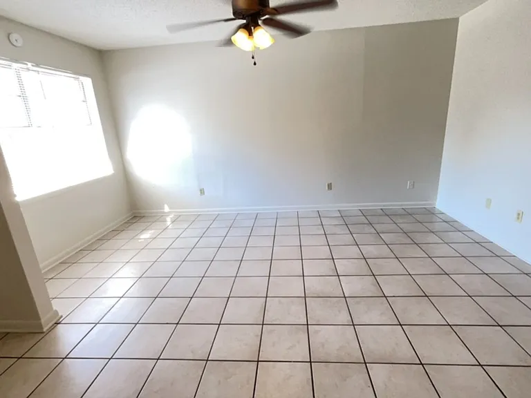 3011 Dundee Rd #A — Photo 2