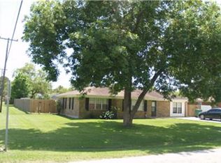 801 Rorem Ave, Palacios, TX 77465