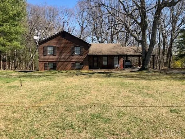 732 Greenhouse Rd, Rustburg, VA 24588