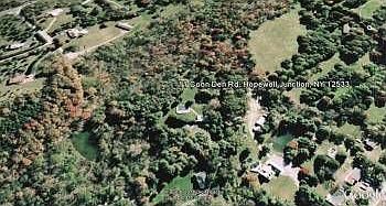 2nd image of 11 Coon Den Rd