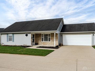 609 Fenview Dr, New Carlisle, OH, 45344