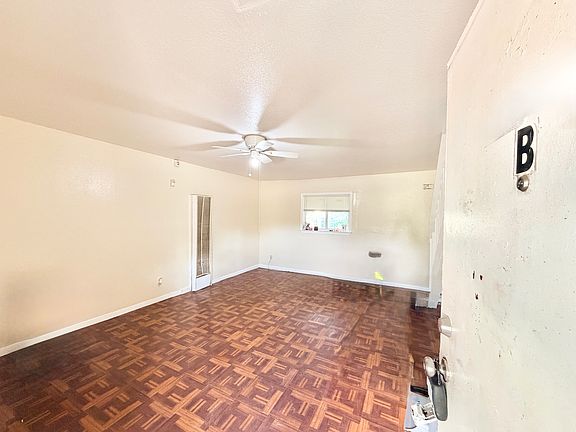 2nd image of 6257 Manor Rd #2