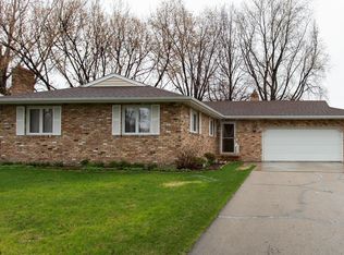2941 2nd St N, Fargo, ND 58102