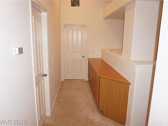 5th image of 9816 Lenox Crest Pl