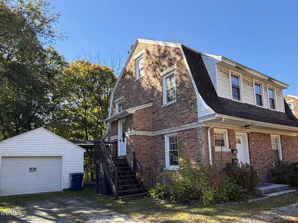 54 Housatonic St #A-b, Lee, MA 01238
