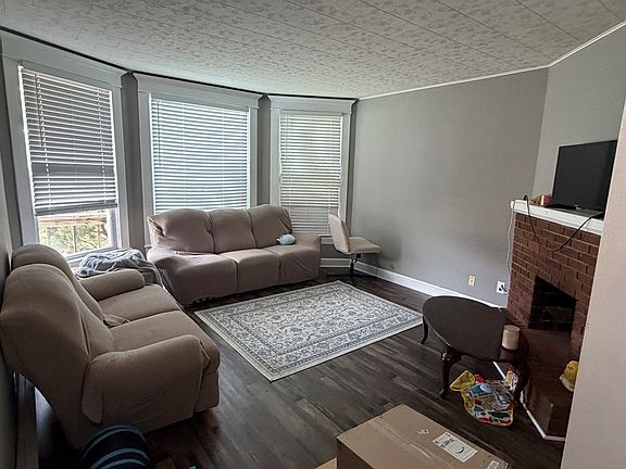 2nd image of 712 S Osteopathy Ave