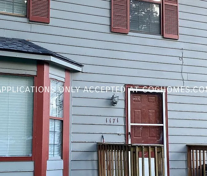 1171 Jill Ln SW — Photo 1