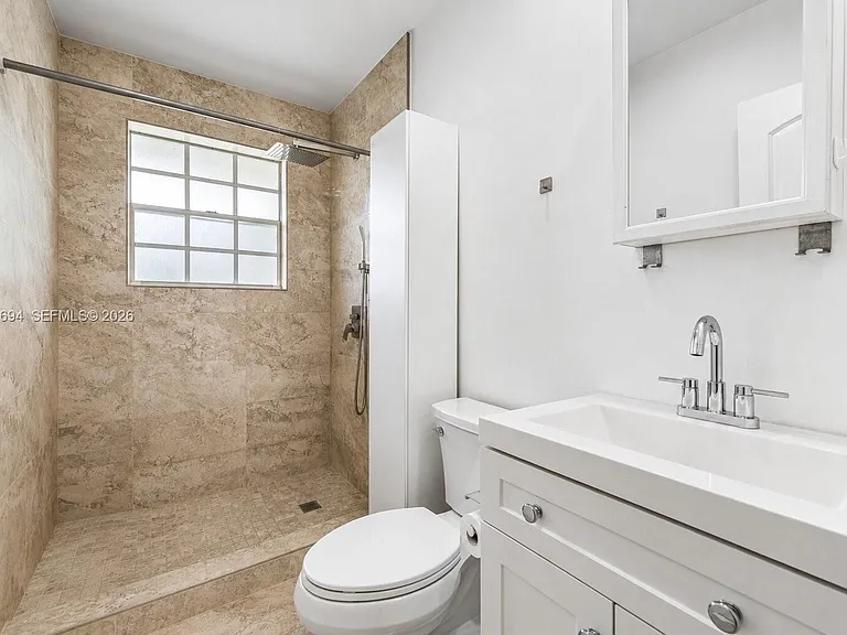 8550 Byron Ave #2G — Photo 20