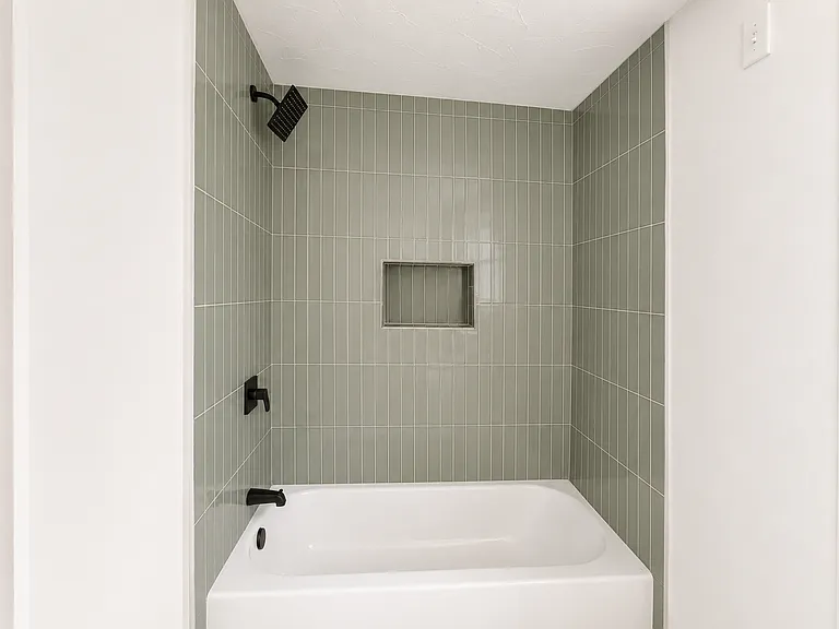 1831 S 13th St — Photo 19