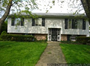 1014 Holiday Dr, Champaign, IL 61821