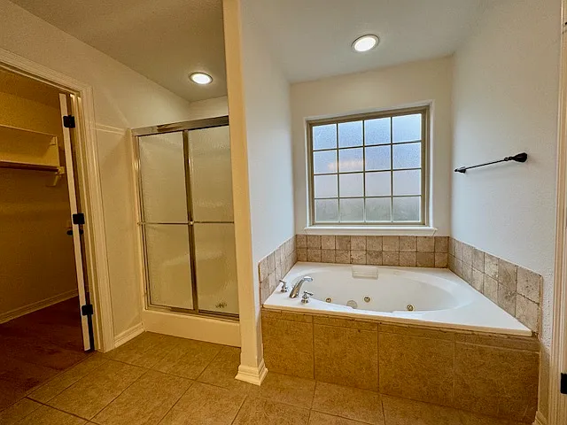 6106 S 36th St — Photo 16