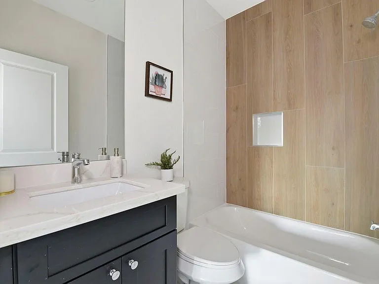 6417 Eastland St #A — Photo 16