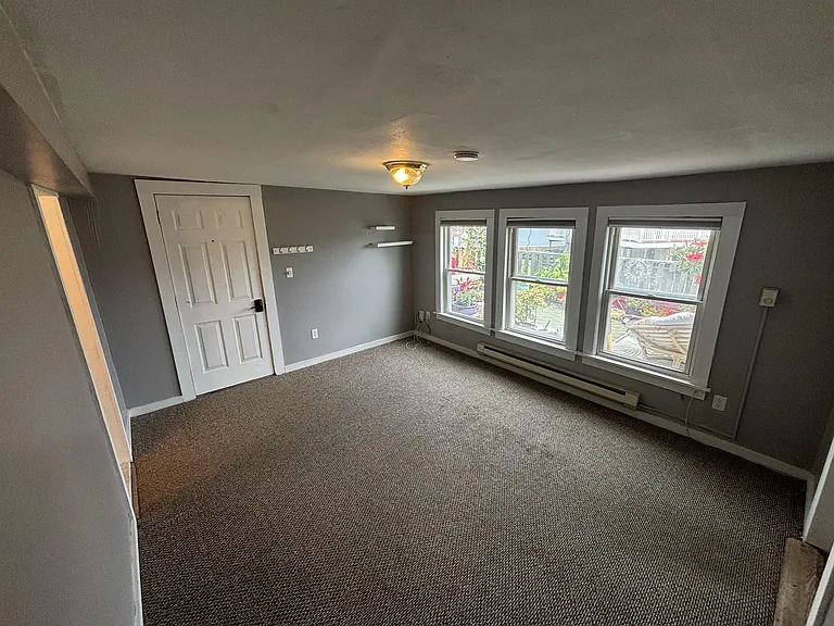 232 Ocean St #3 — Photo 2