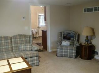 25742 Us Route 30, East Rochester, OH 44625