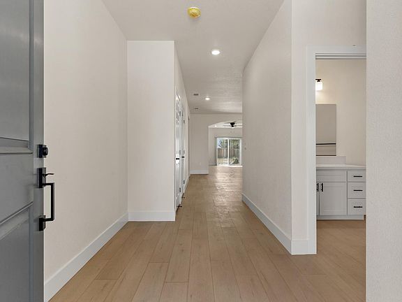 5th image of 4444 Sundari Ave