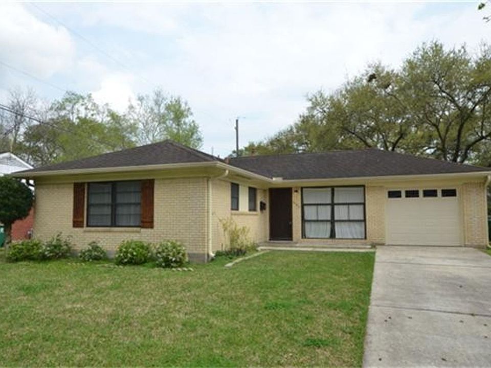 1st image of 4127 McDermed Dr