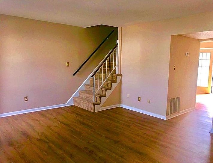 1st image of 5725B Bramblegate Dr