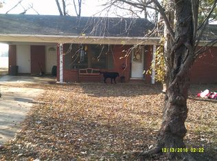 507 W 2nd St, Swifton, AR 72471