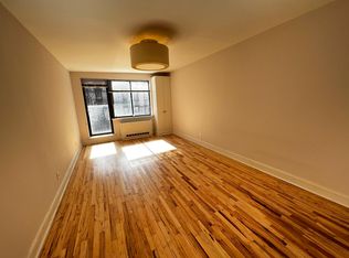 219 E 84th St #5G, New York, NY 10028