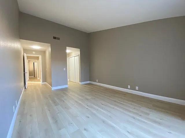 412 Lakeside Way — Photo 17