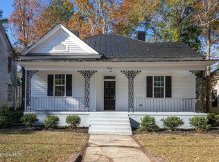 704 Pender St, Rocky Mount, NC 27801