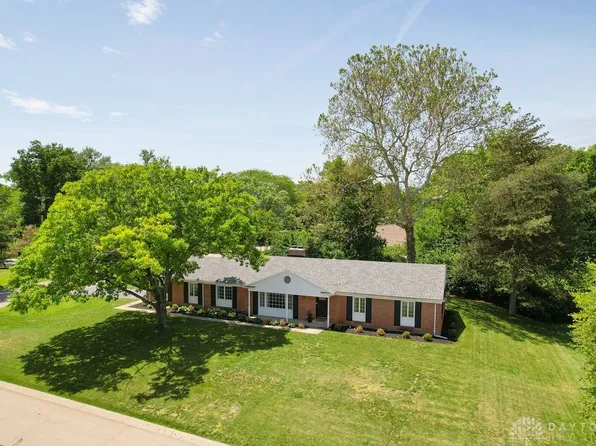 5733 Barnsley Pl, Dayton, OH 45459