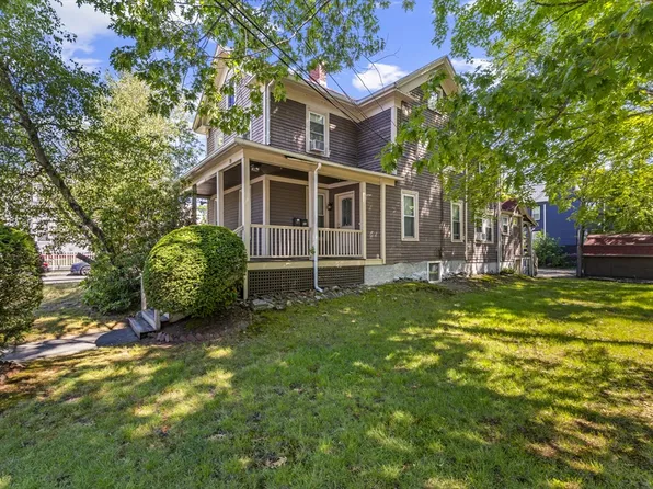 20 Walter St, Hyde Park, MA 02136