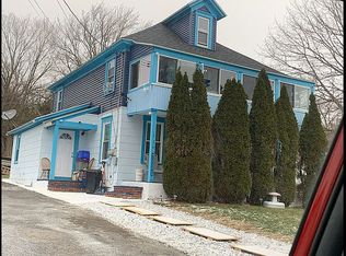 118 Armstrong Rd #1, Syracuse, NY 13209