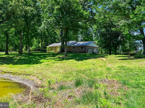 321 Willow Oak Ln, Bumpass, VA 23024