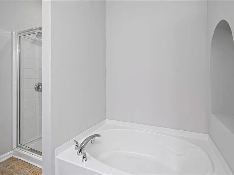 950 Firethorne Pass — Photo 25