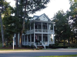 164 Gautier Pl, Beaufort, SC 29902