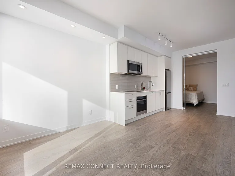 1926 Lake Shore Blvd W #2208 — Photo 4