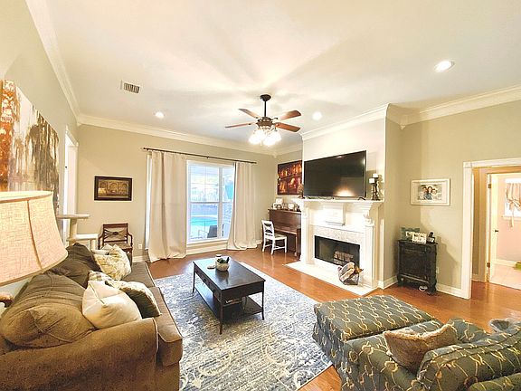 5th image of 512 Grand Oaks Dr
