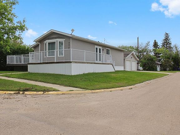 3rd image of 4932 E 51st St
