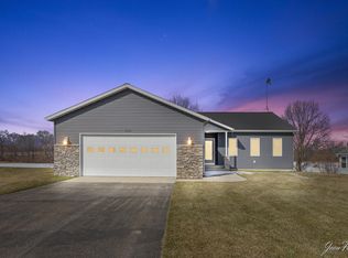 1830 Pratt Lk, Martin, MI