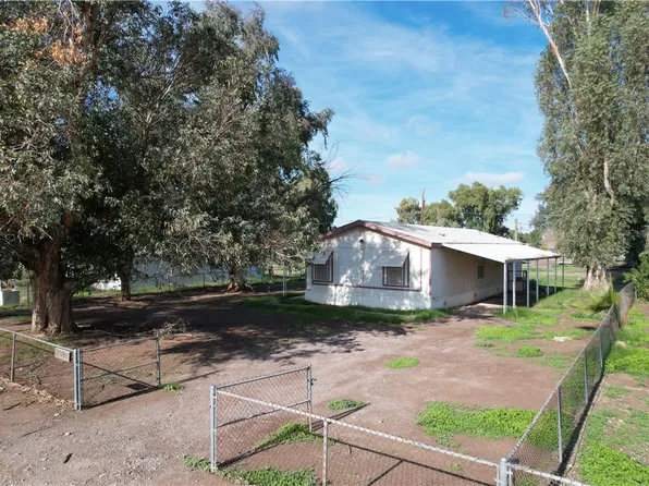 2039 E Lone Star Dr, Mohave Valley, AZ 86440