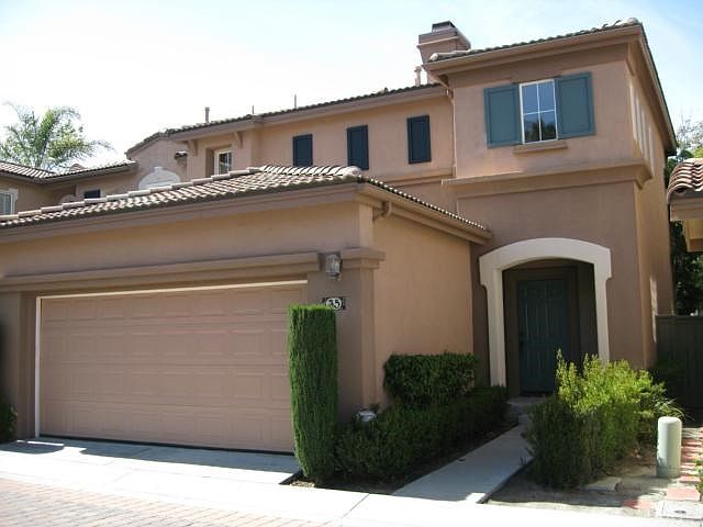 1st image of 35 Trofello Ln