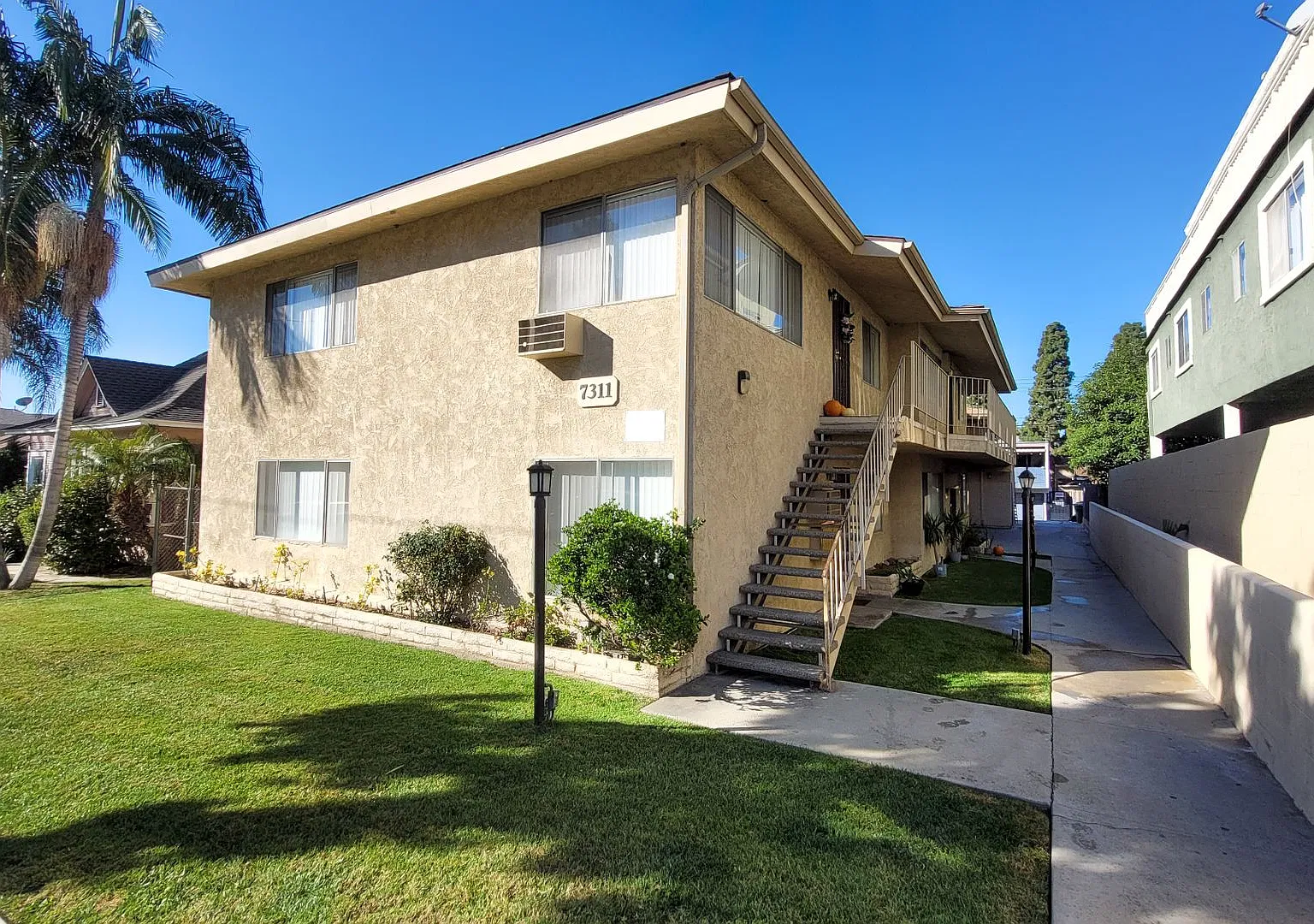 h7311 — Photo 1