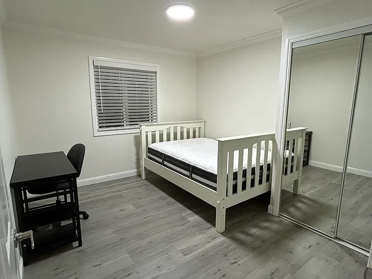 Wisteria Dr — Photo 15
