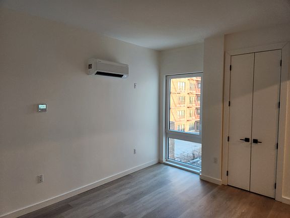 5th image of 17202 Hillside Ave #2F