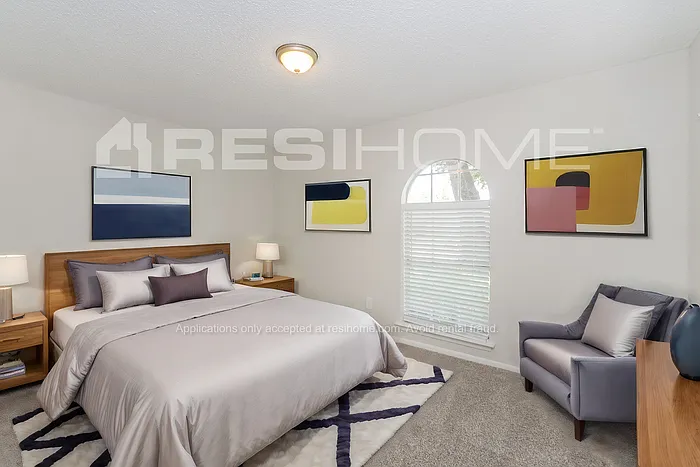 5339 Kemper Pl — Photo 6