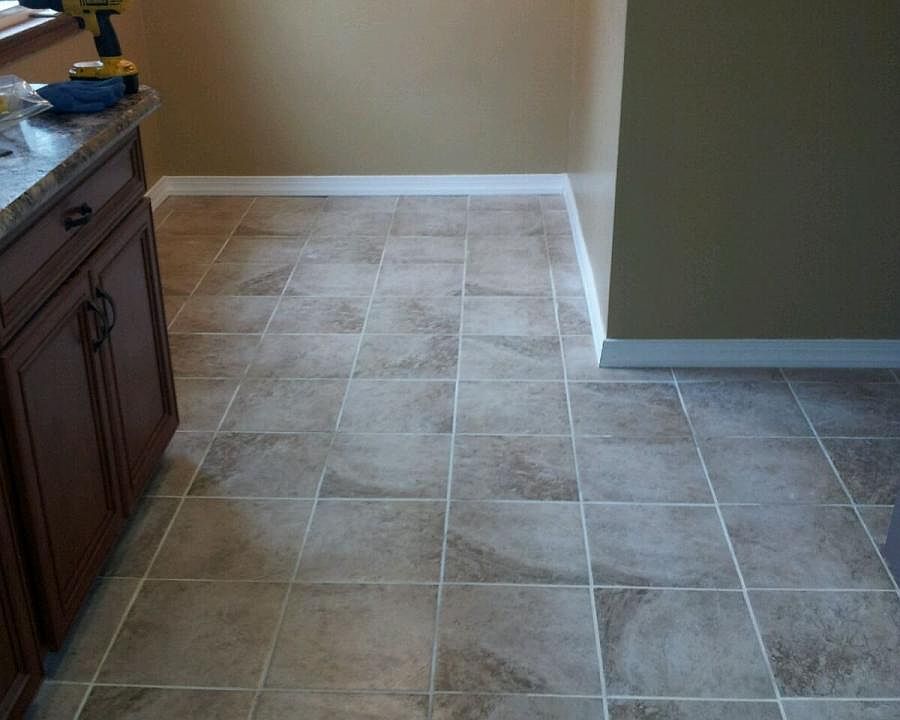2nd image of 15978 Nelacrest Rd