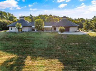 7017 NW Valencia Rd, Silver Lake, KS 66539