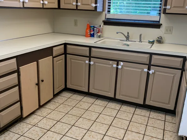 (undisclosed Address), Tulsa, OK 74112