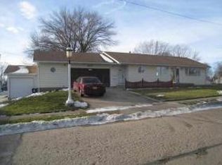 3518 Fillmore St, Davenport, IA