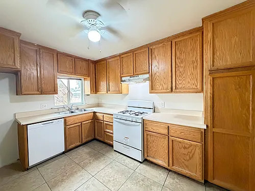 1411 Isabell Rd Photo 1