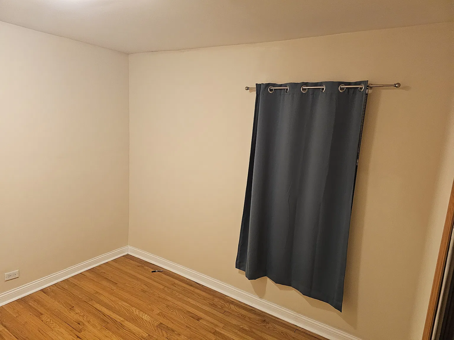 3 bed, 1500 sqft, $2,200 — Photo 4