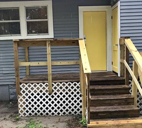 3rd image of 2421 20th St S #A