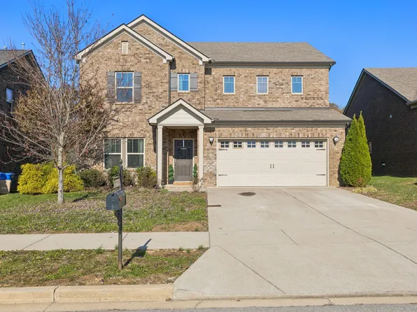 431 Fall Creek Cir, Goodlettsville, TN 37072